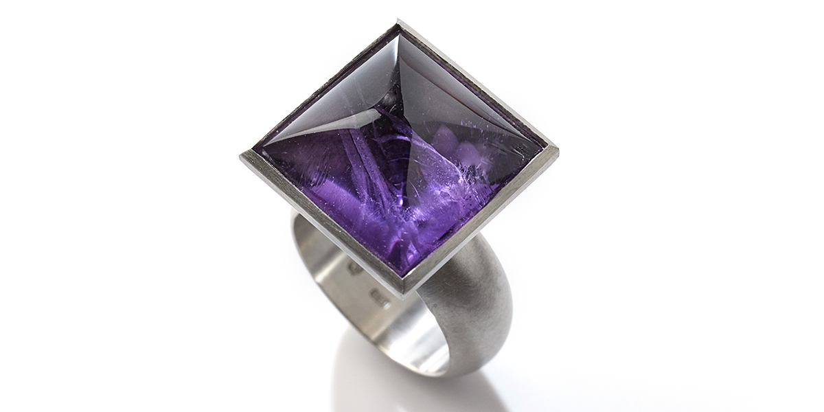 platinum ring with dark purple amethyst, jewellery by rembrandt jordan